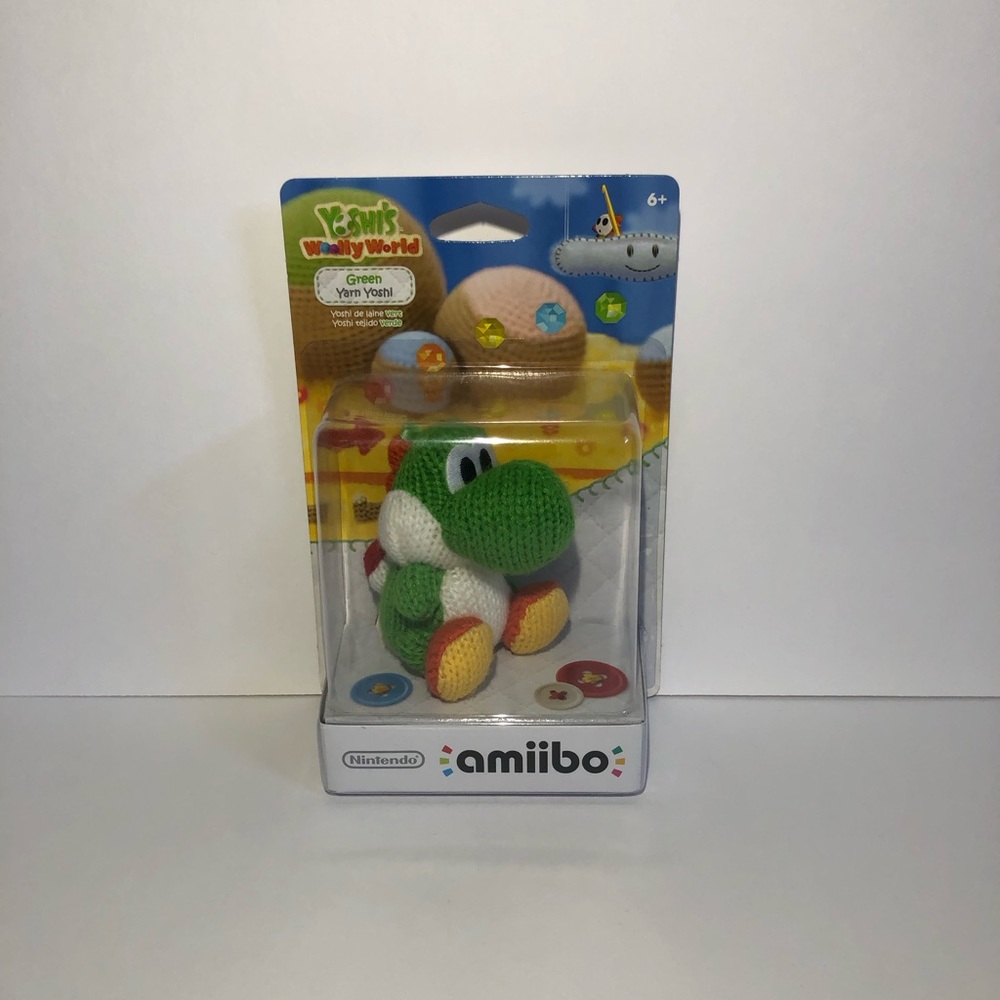 Nintendo Green Yarn Yoshi Amiibo ($40 Value!)